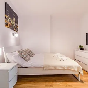 Rent Like - Złota 65 Apartament Warszawa